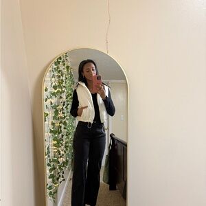 Reversable White Puffer Vest